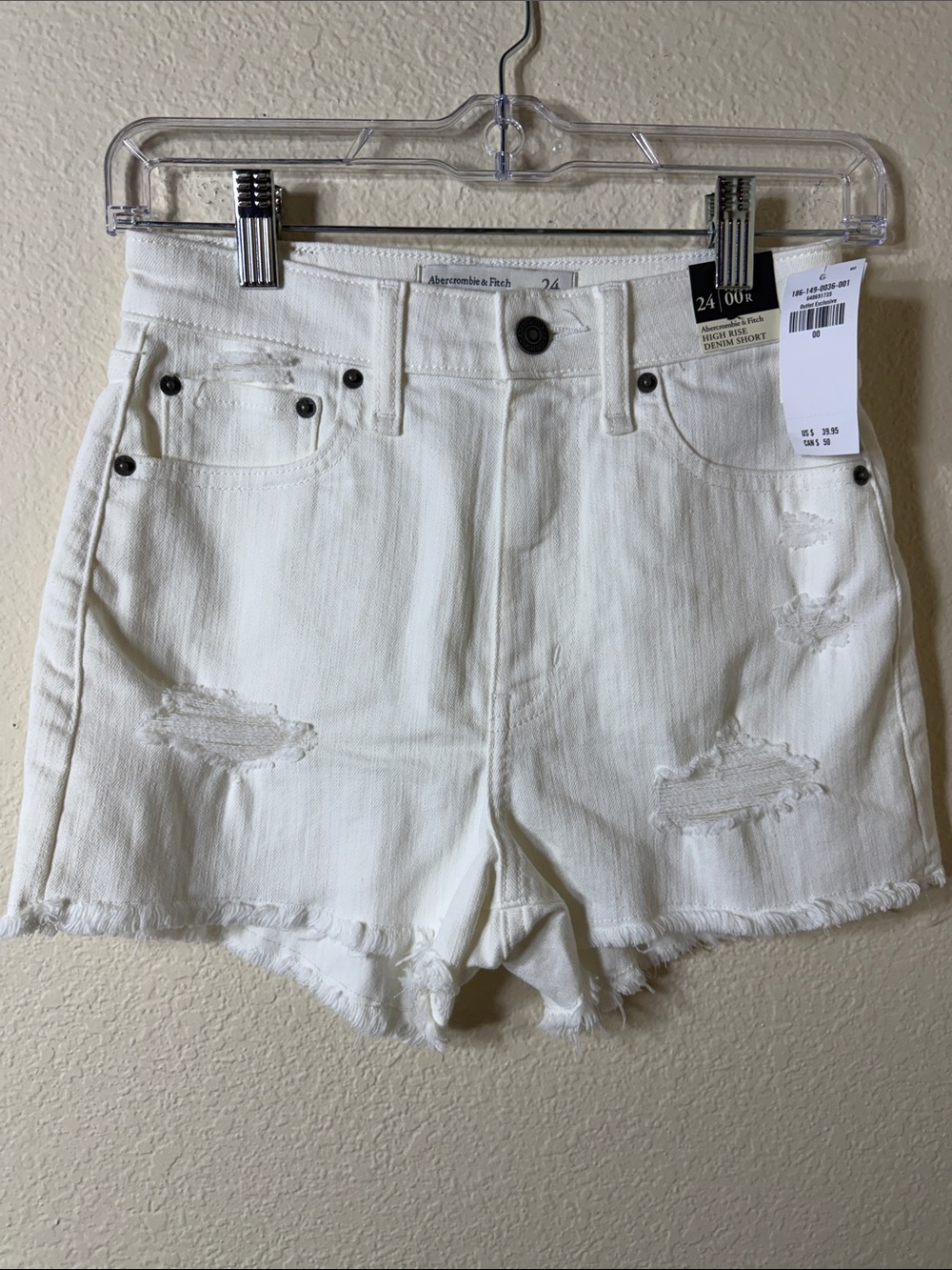 NWT Abercrombie & Fitch High Rise Distressed White Denim Shorts Size 24 / 00R